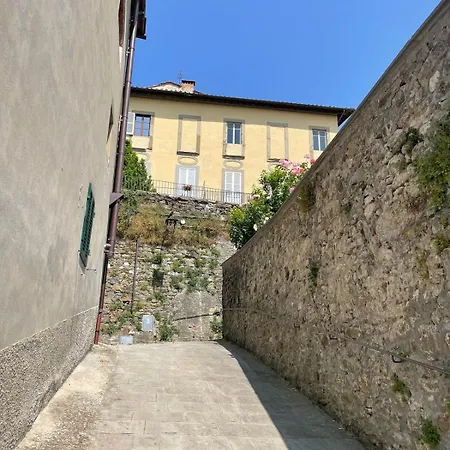 Il Nido Di Поппи